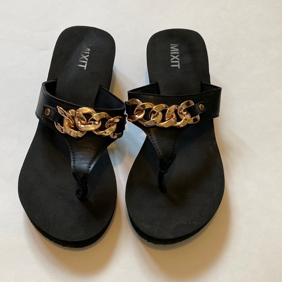 Mixit Rose Gold Wedge Flip Flop Sandals - Picture 1 of 8
